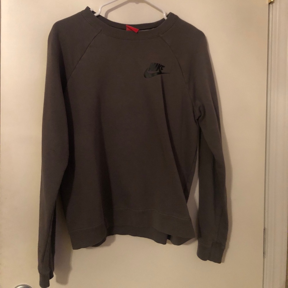 Gray Nike Crewneck, Medium
